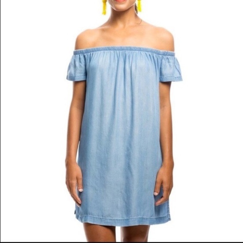Cloth & Stone Chambray Dress